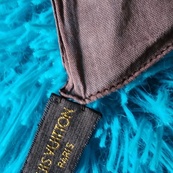 LOUIS VUITTON - AUTHENTIC 2001 LV x STEPHEN SPROUSE GRAFFITI BANDANA SCARF - Picture 4 of 9